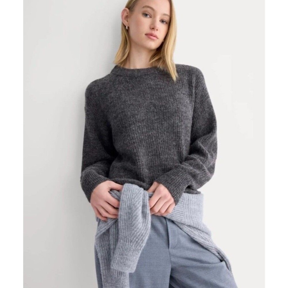 Everlane Sweater L Cocoon Crew Alpaca Wool Knit Charcoal Gray Soft Luxury Comfy